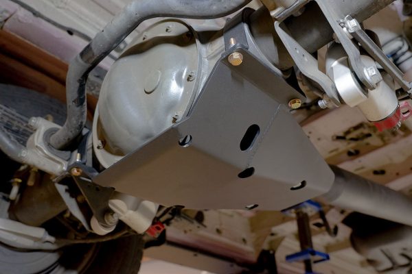 DIFFERENTIAL SKID PLATE - SPRINTER (2015+ 3500 ONLY) by VAN COMPASS - Image 4