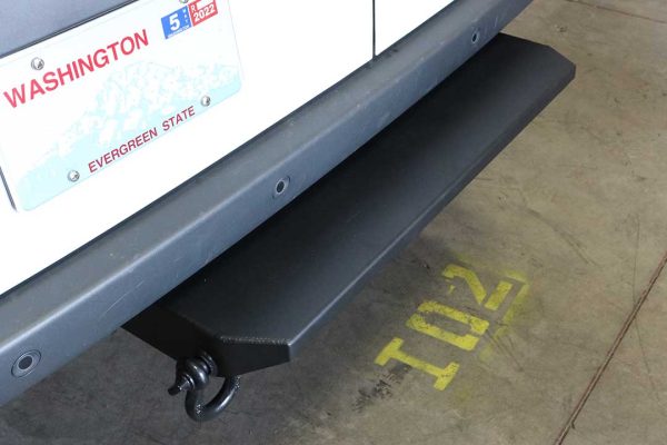 REAR MINI TUG STEP - SPRINTER (2019+) by VAN COMPASS - Image 4