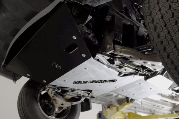 TRANSMISSION AND TRANSFER CASE SKID PLATE - SPRINTER 4x4 (2015-2022) by VAN COMPASS - Image 7