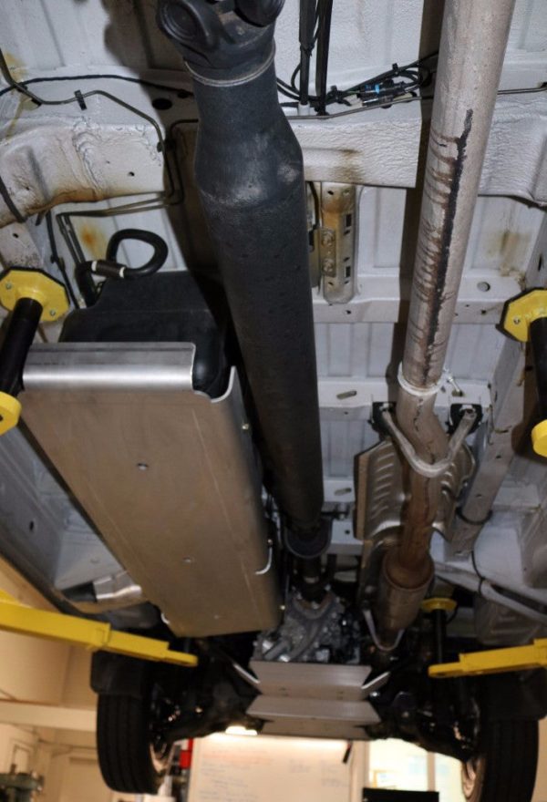 FUEL TANK SKID PLATE - SPRINTER 4X4 (2015+) by VAN COMPASS - Image 5