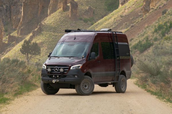STRIKER AWD 2" LIFT KIT (3 / 4.3 to 5 / 6.3 UPGRADE) - SPRINTER AWD (2023+ 2500 SINGLE REAR WHEEL) - Image 2